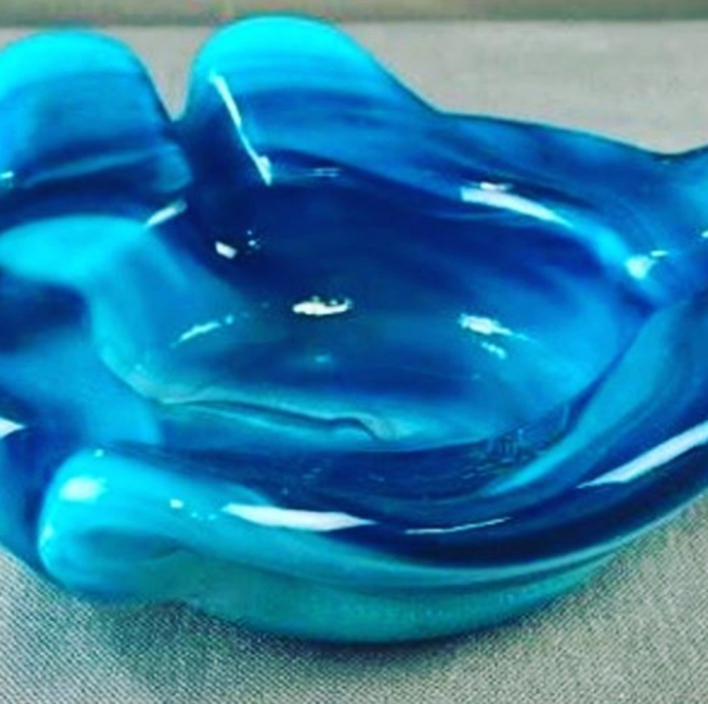 Funky vintage retro ash tray